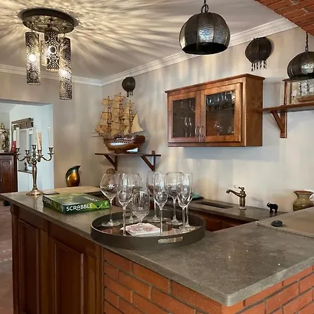 La D Orthoux Villa *